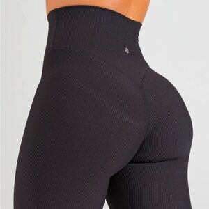BuffBunny Black High-Waisted Leggings